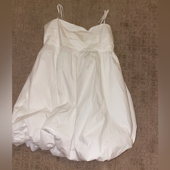 Women's White Esmeralda Mini Dress🤍 - Picture 2 of 3